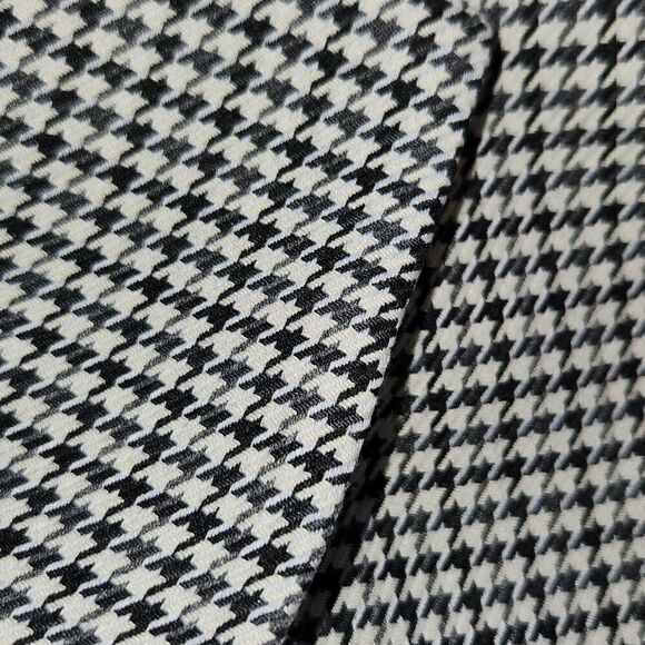 H&M Houndstooth Fitted Blazer - Picture 14 of 14